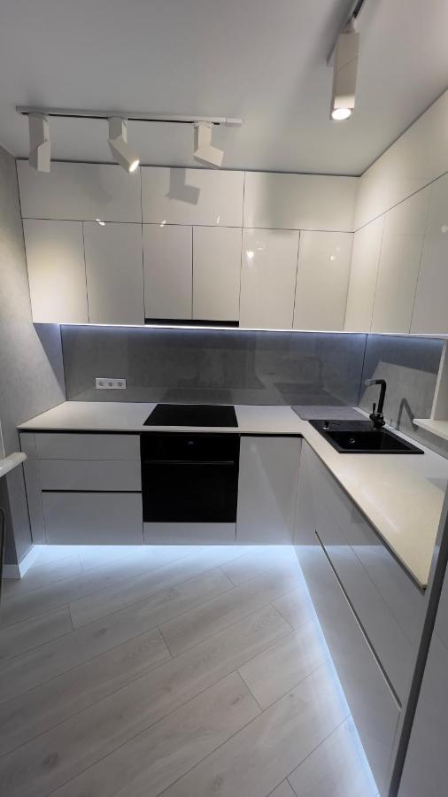 Ferienwohnung Modern Gagarina Avenue Dnipro Exterior foto